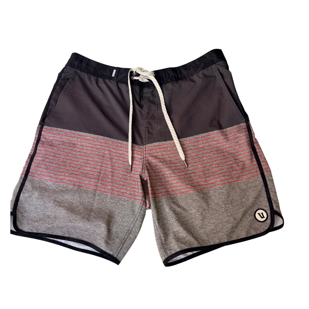 Vuori Cruise Board Shorts Grey Red Striped Size 32